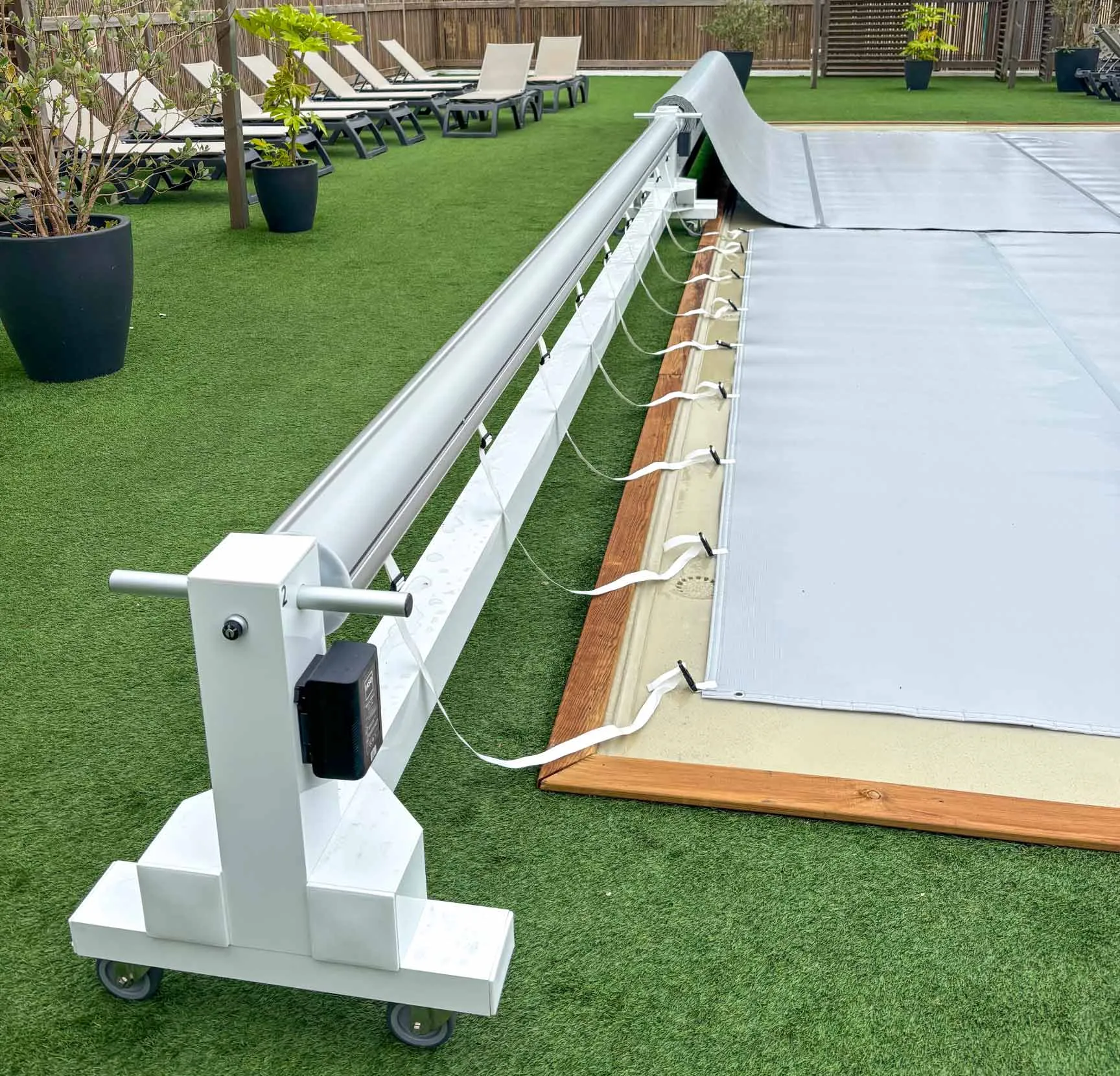 Cobertor solar de burbujas 400 micras IASO a medida · IASO Cobertor solar de burbujas 400 micras IASO a medida · IASO