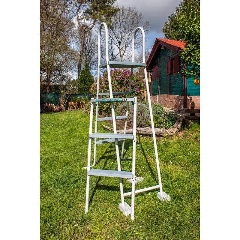 Escalera de seguridad Gre 2×3 peldaños de acero galvanizado con plataforma para piscina elevada Escalera de seguridad Gre 2×3 peldaños de acero galvanizado con plataforma para piscina elevada - Imagen 1