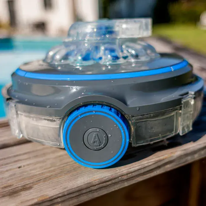 Robot limpiafondos Gre Wet Runner Plus Robot limpiafondos Gre Wet Runner Plus - Imagen 1
