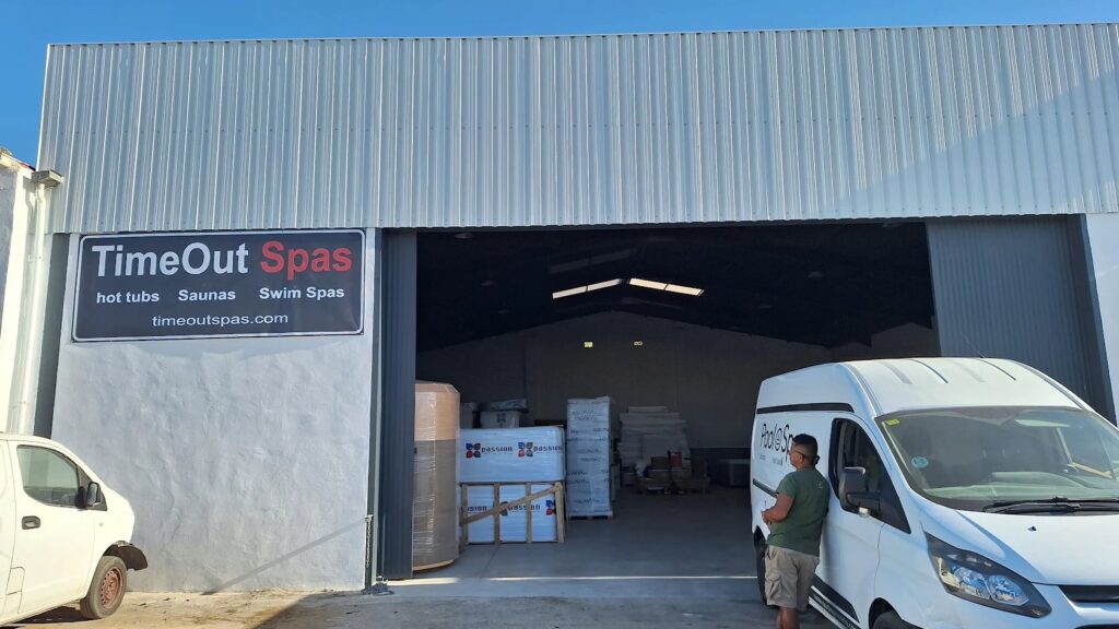 Showroom Time Out Spas en Málaga